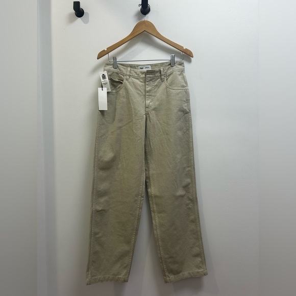 NWT - TNA “ Groundwork pant” size 4 - Picture 3 of 6